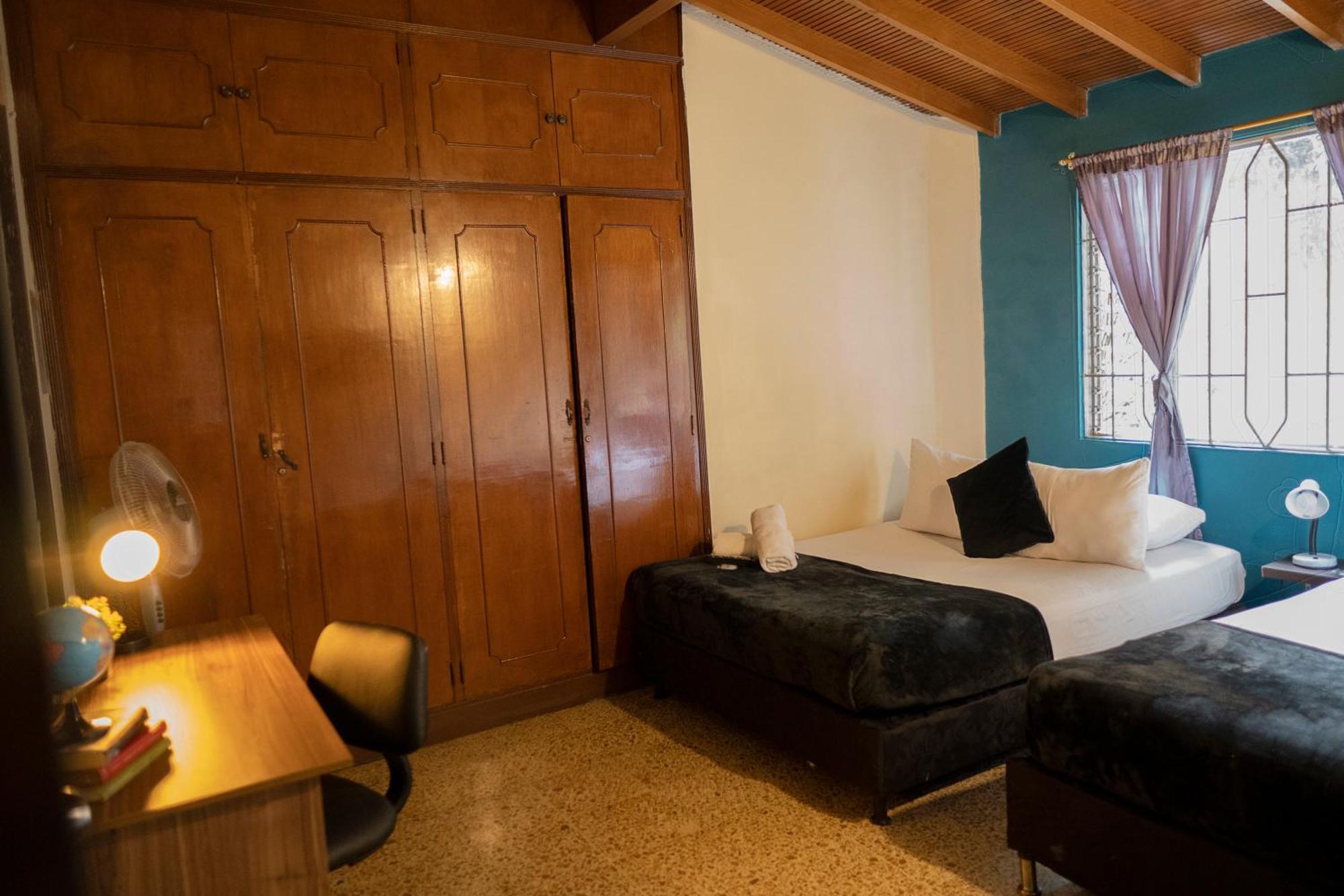 Buntes House-Casa Hotel Laureles-Estadio 麦德林 外观 照片