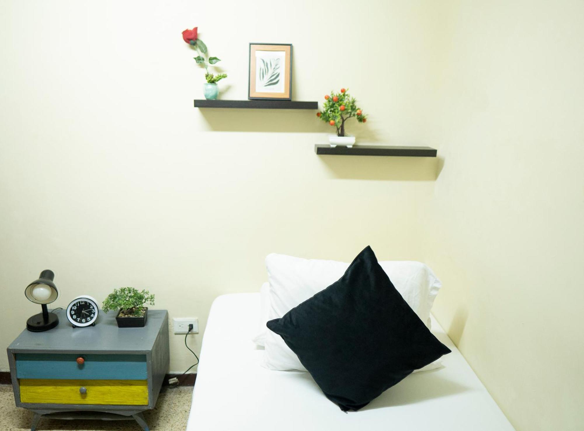Buntes House-Casa Hotel Laureles-Estadio 麦德林 外观 照片
