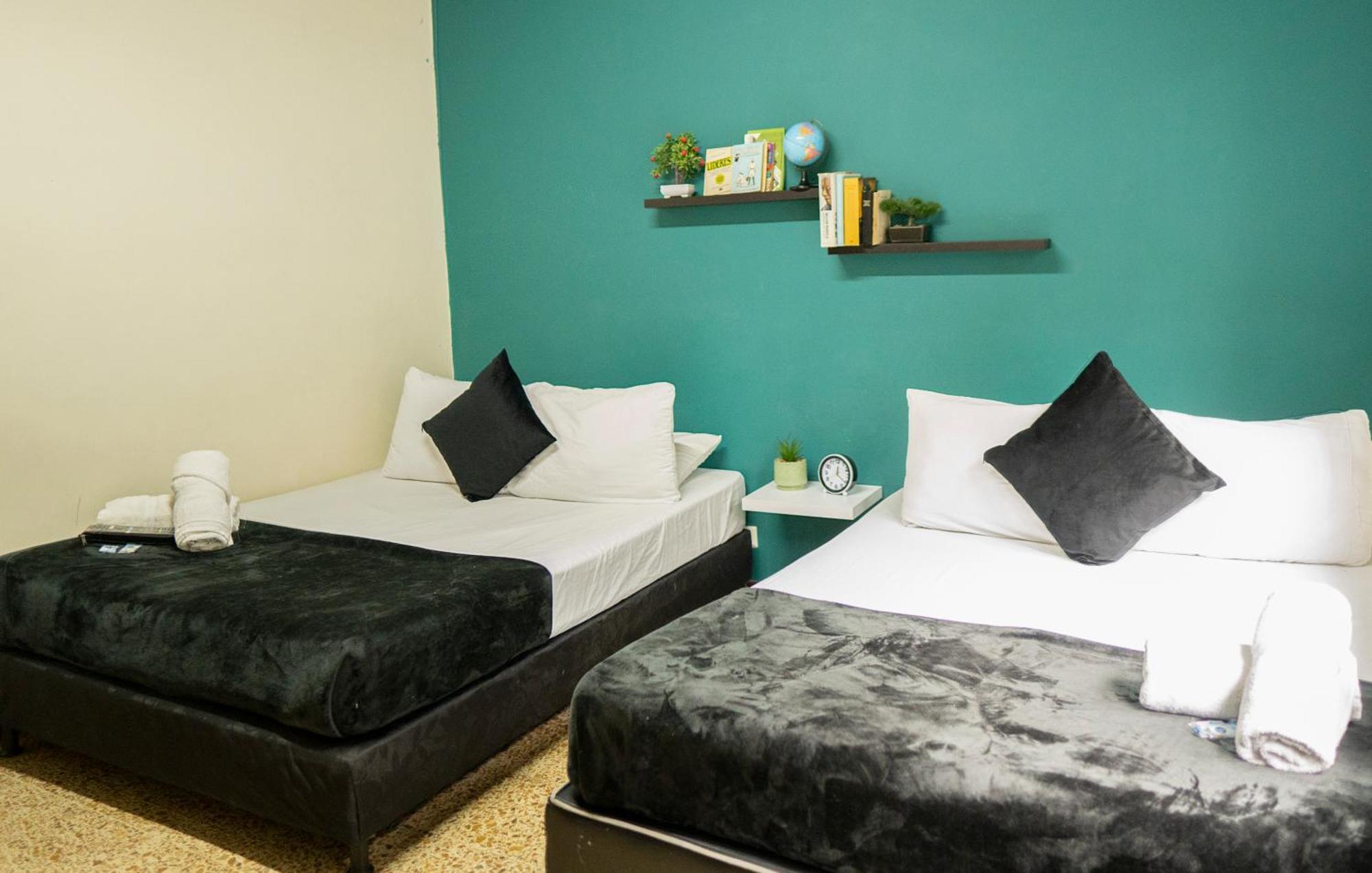 Buntes House-Casa Hotel Laureles-Estadio 麦德林 外观 照片