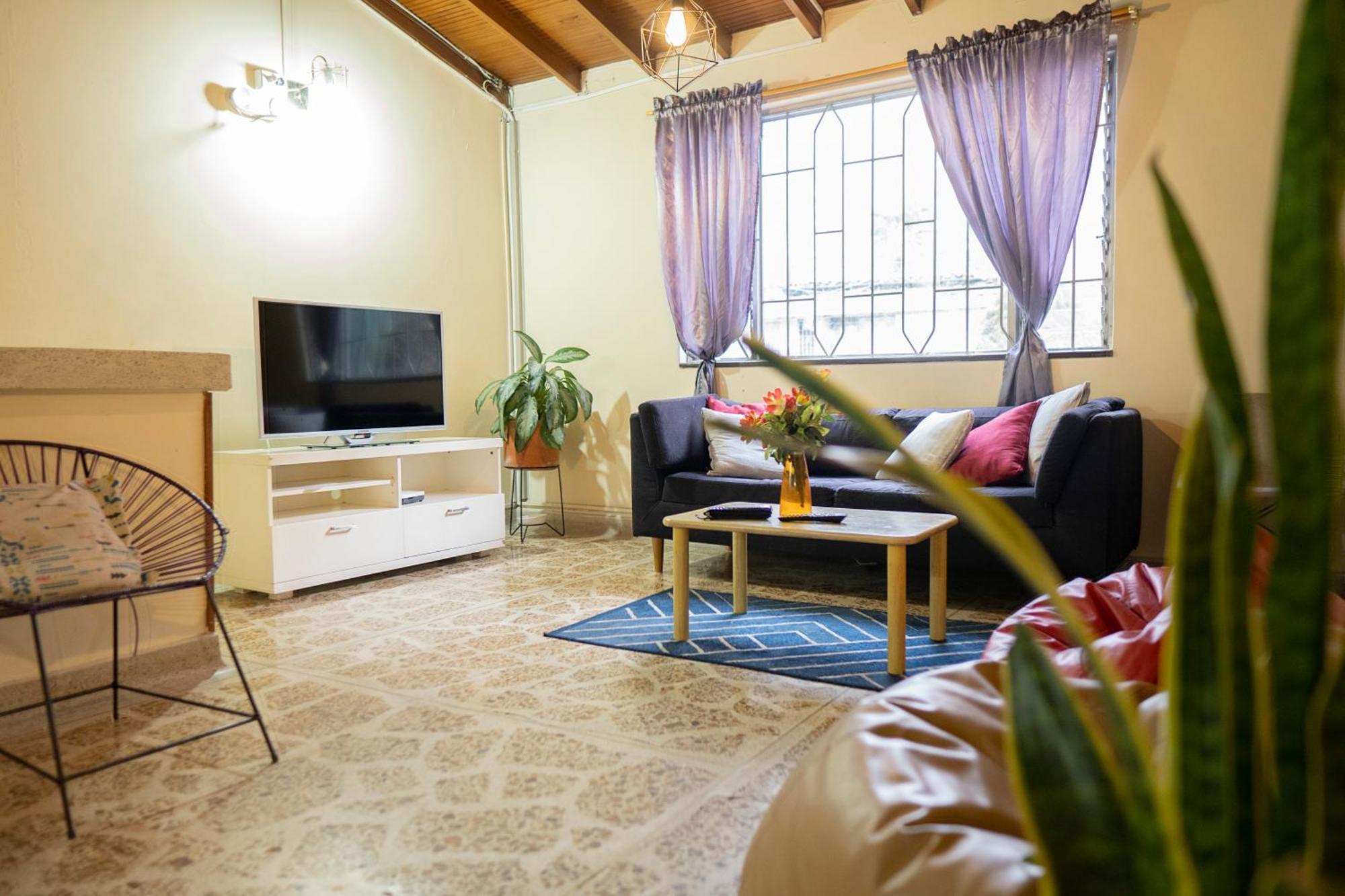 Buntes House-Casa Hotel Laureles-Estadio 麦德林 外观 照片