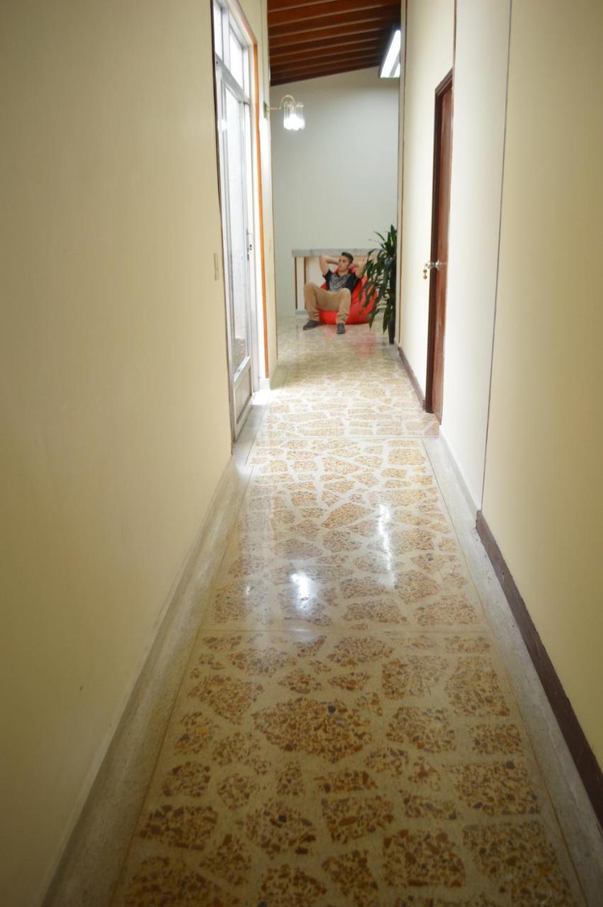 Buntes House-Casa Hotel Laureles-Estadio 麦德林 外观 照片